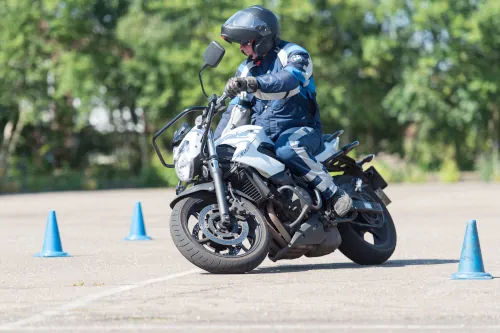 Motorrijbewijspoint Hilversum motor rijtest